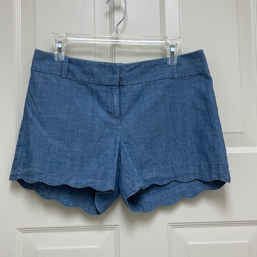 NWT The Limited size 4 shorts